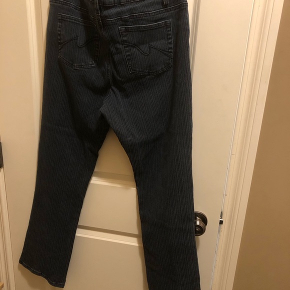 Gasoline Jeans - Picture 2 of 9